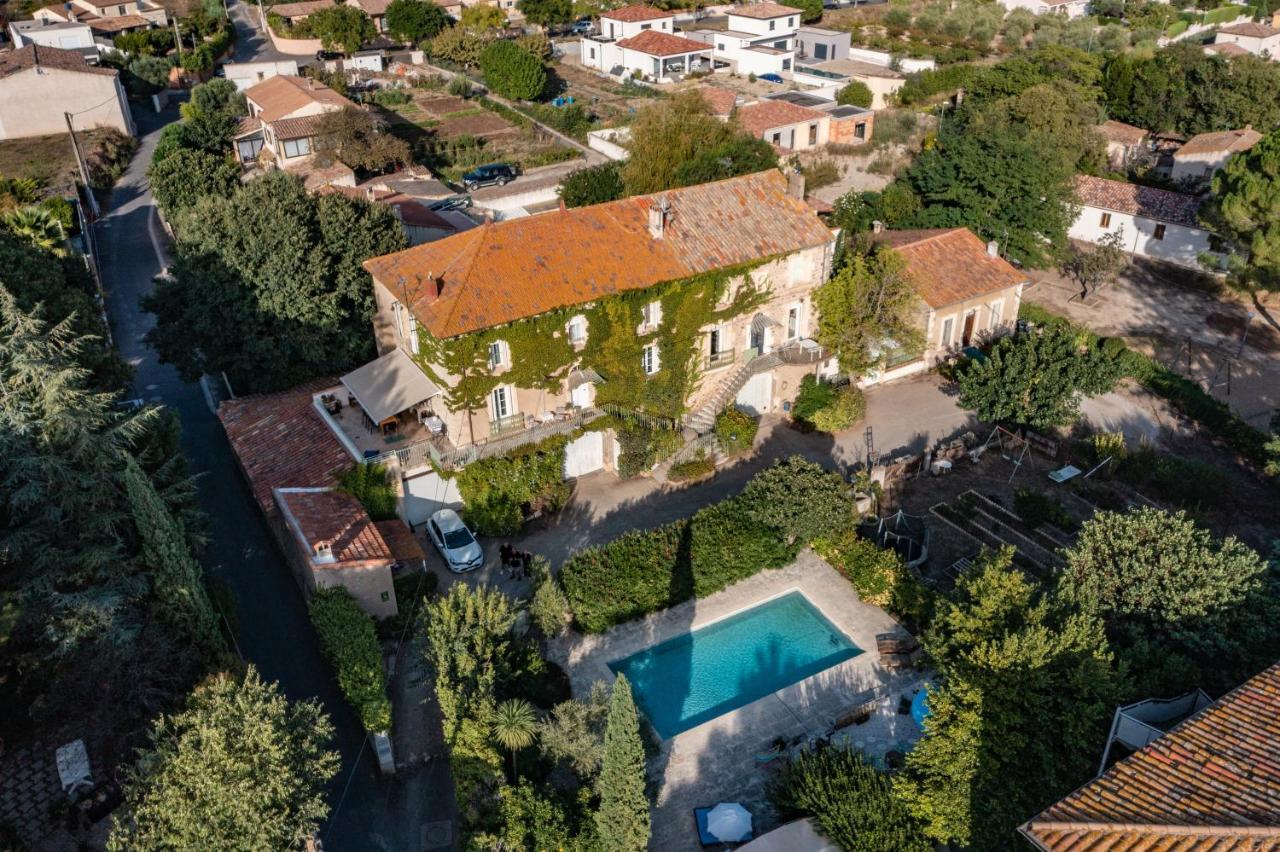 Les Chambres Du Lavoir Vert Tourbes Exteriör bild